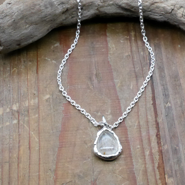 天然石ペンダントトップ　シルバー　ルチルクオーツ ryoku りょく