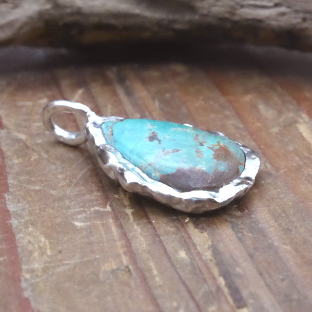 天然石ペンダントトップ　シルバー　ターコイズ ryoku りょく