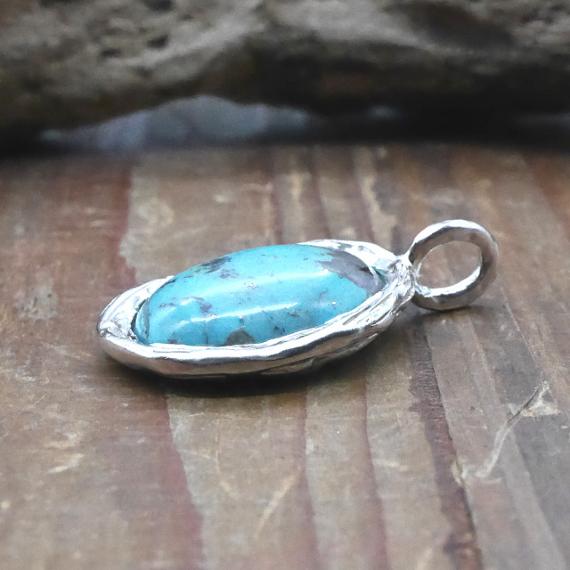 天然石ペンダントトップ　シルバー　ターコイズ ryoku りょく