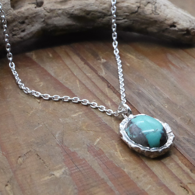 天然石ペンダントトップ　シルバー　ターコイズ ryoku りょく