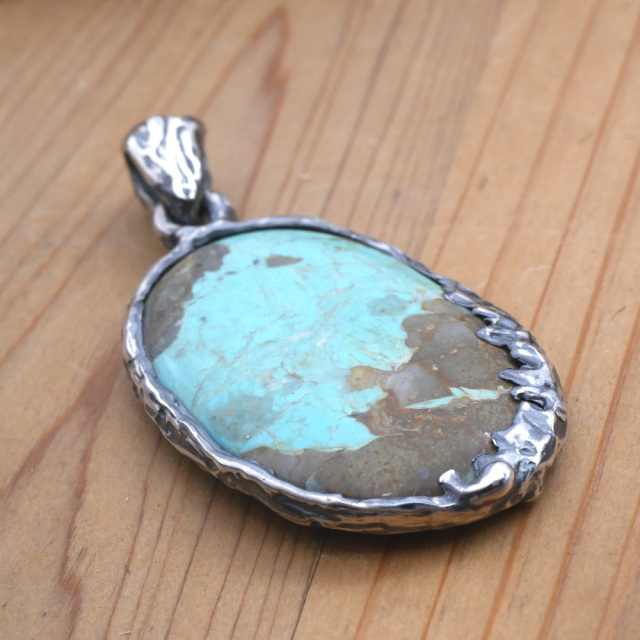 ハンドメイド　シルバー×ターコイズ　ペンダント　1点モノ