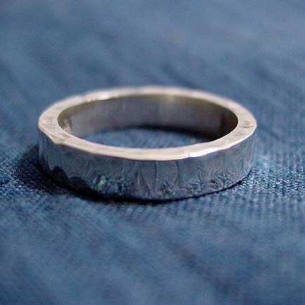 シルバーハンドメイドたたきリング