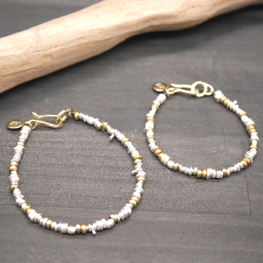 シルバー×真鍮ビーズブレスレット