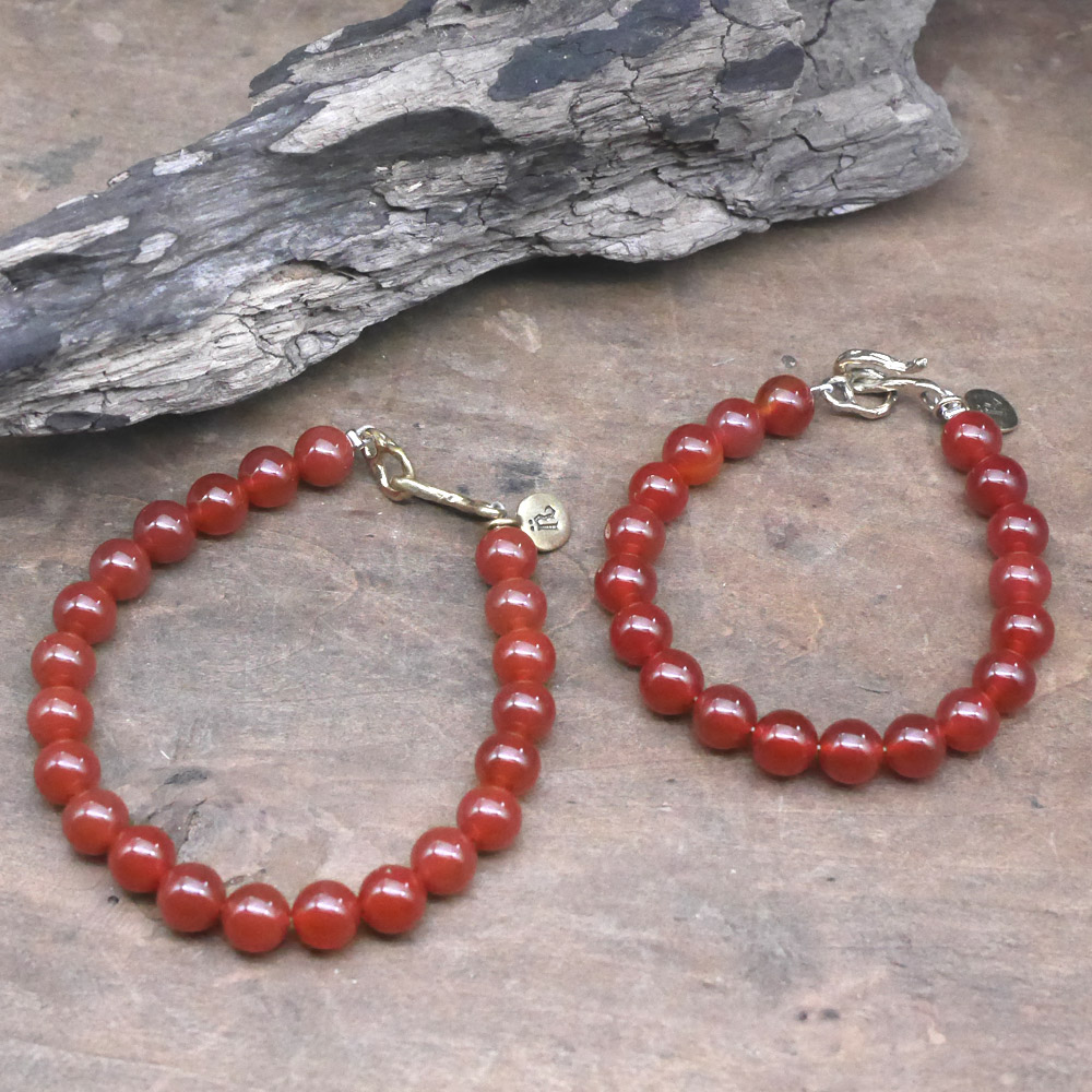 カーネリアン　ビーズブレスレット　真鍮