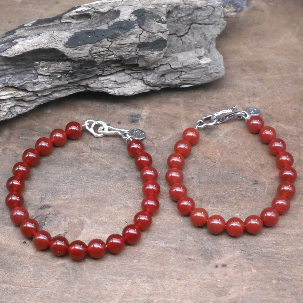 カーネリアン　ビーズブレスレット　シルバー