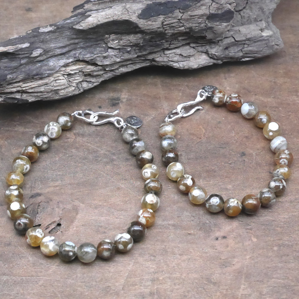 クレイジーアゲート　ビーズブレスレット　シルバーパーツ