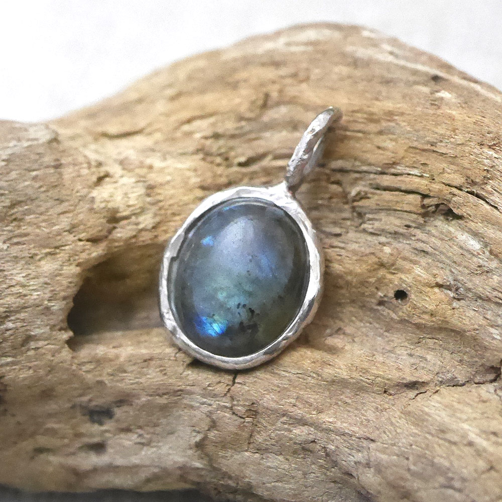 スペクトロライト　ペンダントトップ