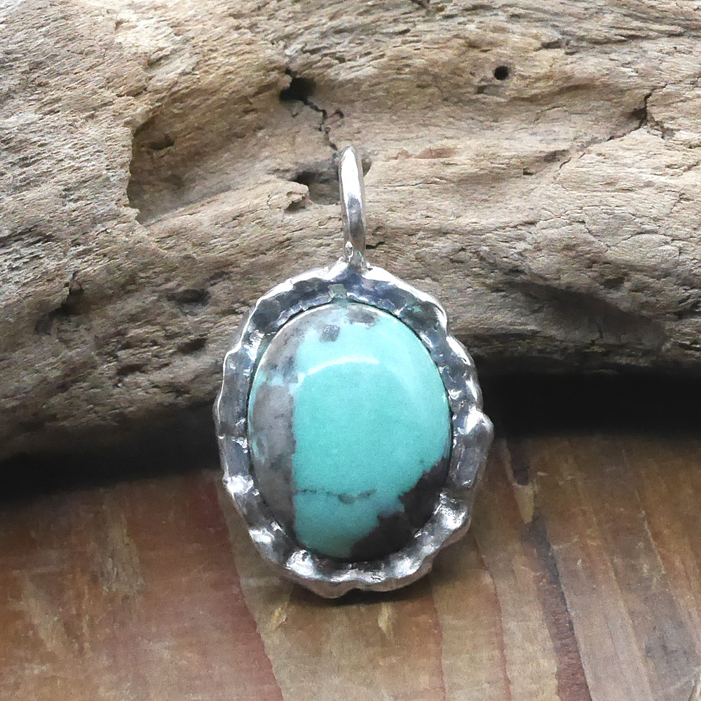 天然石ペンダントトップ　シルバー　ターコイズ ryoku りょく
