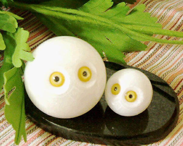 大理石の丸梟（ふくろう）の置物(台座付)