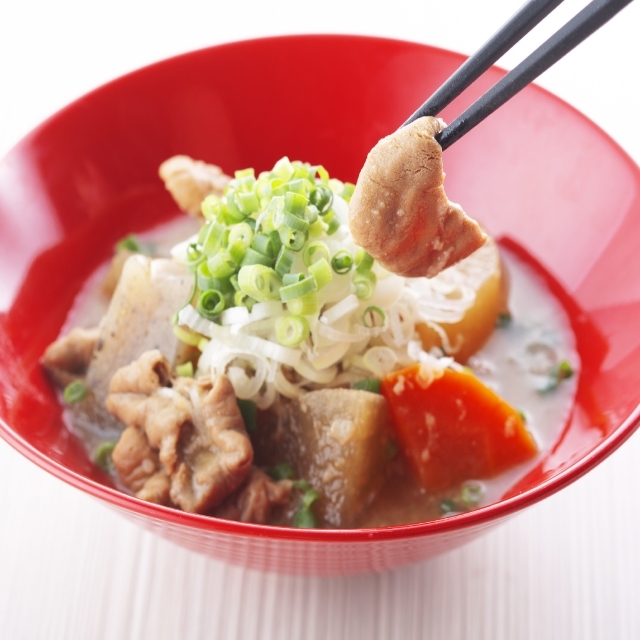 竜鳳特製もつ煮