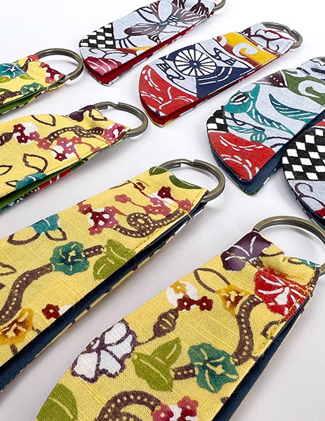 賀川理英 紅型本染キーホルダー