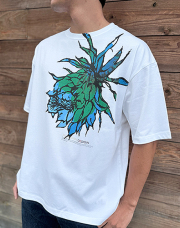 沖縄県内で活躍するアーティストによる紅型＆イラストTシャツ