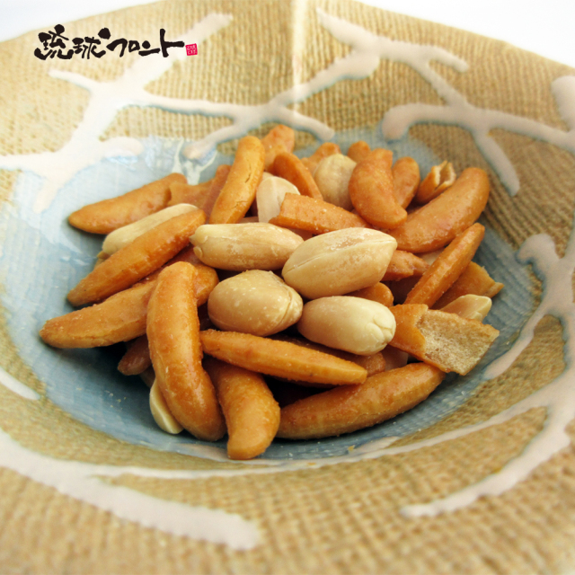 泡盛に合う 亀田の柿の種 ラフテー風味