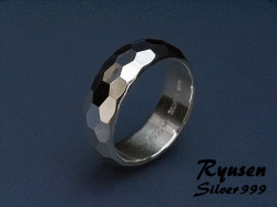 交差模様 ストーン付き リング 指輪 男女兼用 ムーンストーン 溶岩テクスチャー 高級感 ライト