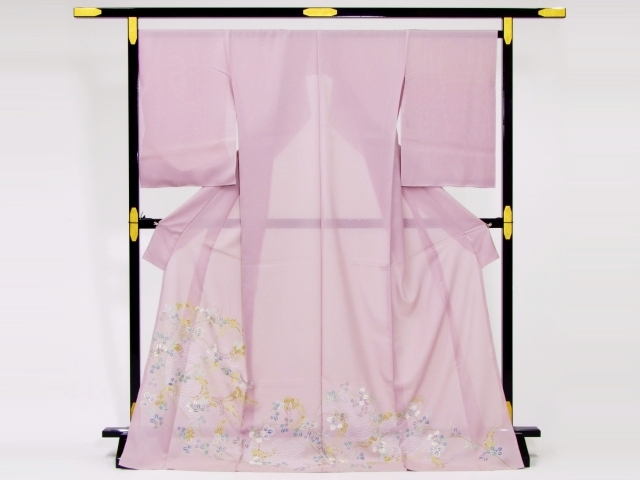 絽ちりめん色留袖