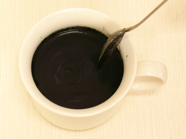 梅干しの黒焼き70g（5,400円以上で送料無料・沖縄県を除く）