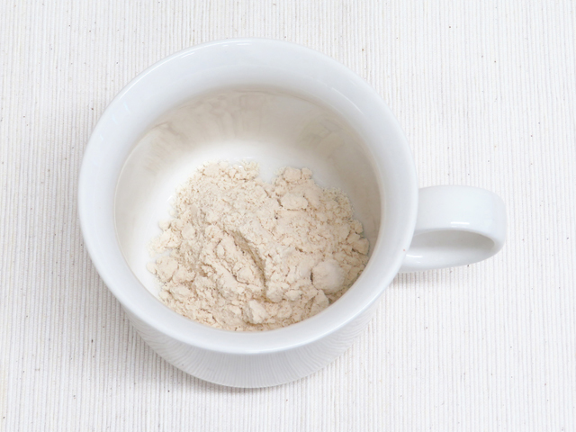 骨髄エキス140g（本州、四国、九州は5,400円以上で送料無料）