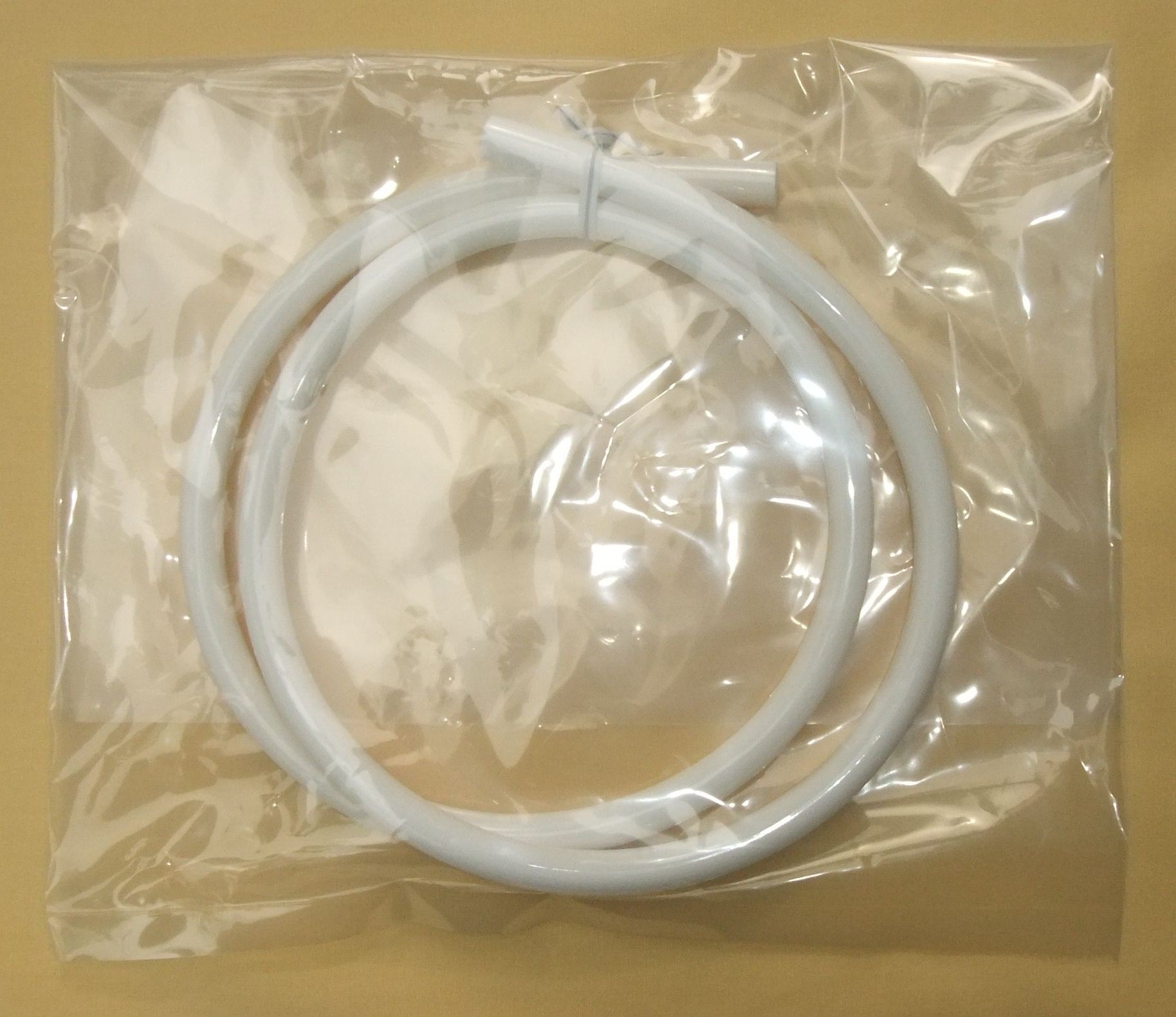 Ｍｕｌｔｉ‐Ｐｕｒｅ　マルチピュア浄水器　ＭＯＤＥＬ‐２５０ＳＳＣＴ　ＭＰ４００ＳＣ　ＭＰ７５０ＳＣ用給水ホース　８０ｃｍ　Ｆ‐Ｈ０６