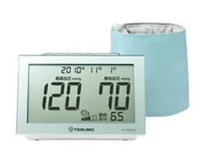 テルモ　ＴＥＲＵＭＯ　電子血圧計　ＥＳ‐Ｒ８００ＳＺ　タニタ　ＴＡＮＩＴＡ　電子塩分計　しおみくん　６３０３　セット　送料無料
