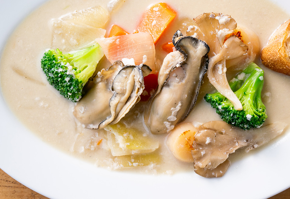 牡蠣と帆立の和風シチュー