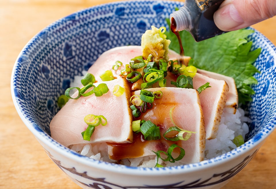 炙りめかじき丼