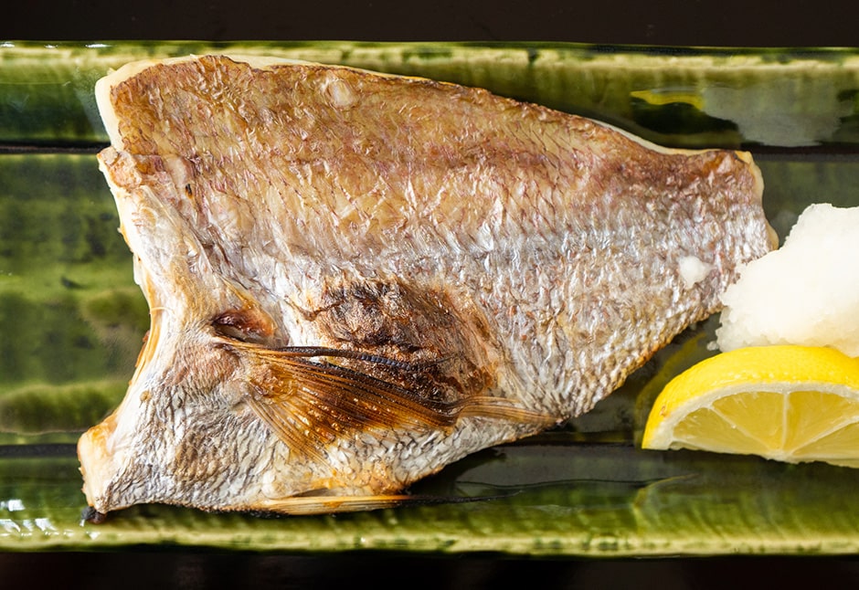 天然真鯛一塩干し（半身）