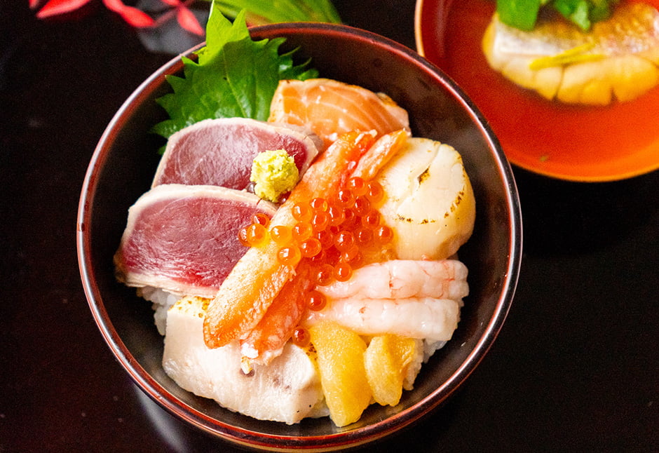 新春豪華海鮮丼