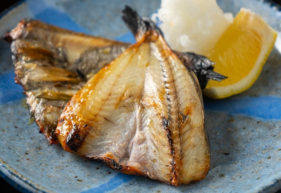 気仙沼産くろむつ干物 ( 2尾入りP×2袋）