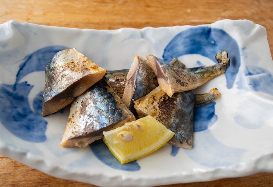 〆さばのしっぽ