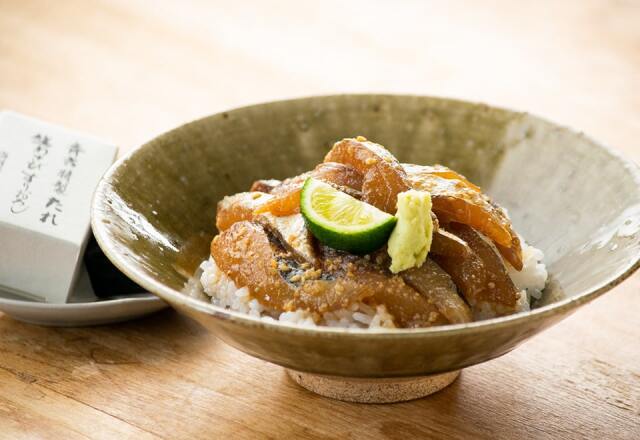 アジの胡麻漬け丼