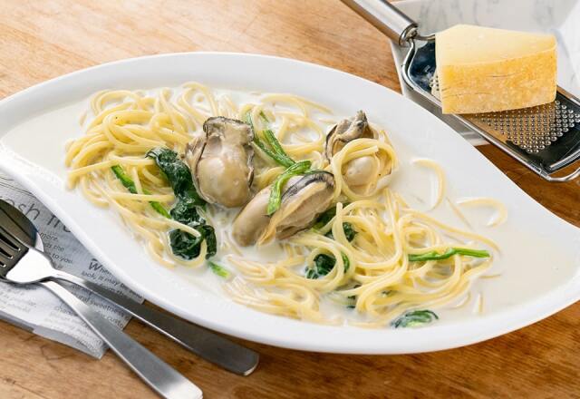 牡蠣とほうれん草のクリームパスタソース用