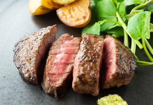 肉の政　岩手・門崎丑（かんざきうし）ステーキ用シンシン