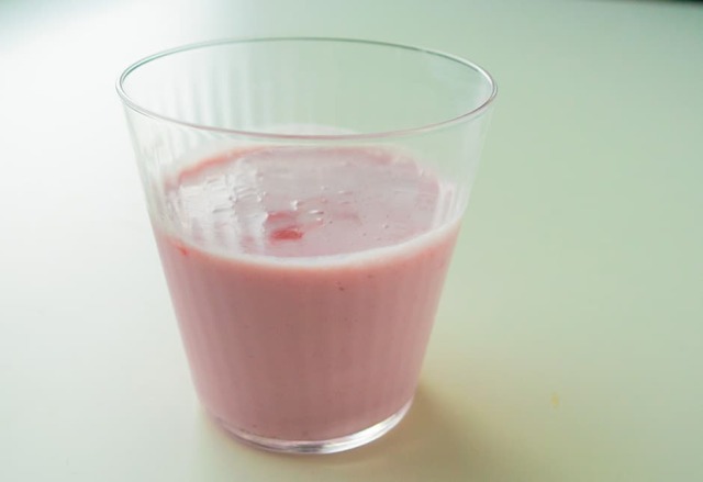 （牛乳を注ぐだけ）いちご甘糀スムージー　3パック