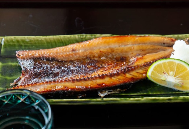 新さんま一汐開き (ほろにがワタ合え)２枚