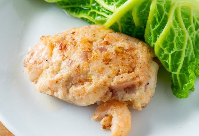 海老ハンバーグ（こわれ）