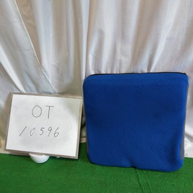 【Bランク 中古  クッション】モルテン シーポス MSPBL (OT-10596）