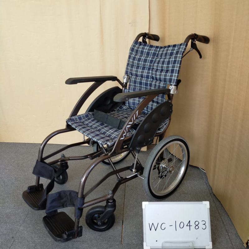 【中古 車椅子 Bランク】カワムラサイクル 介助式車椅子 ウェイビッ