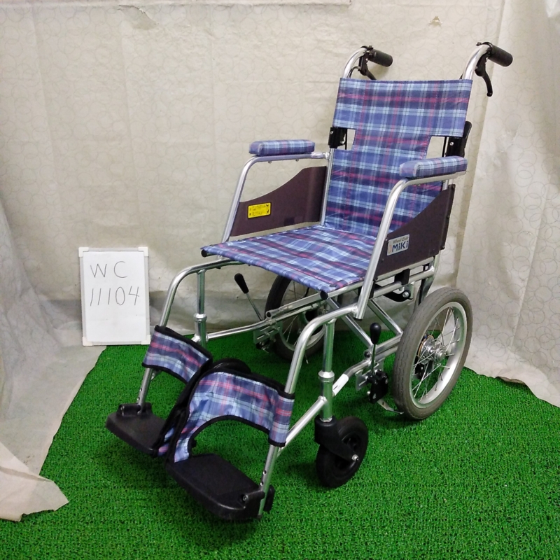 ミキ 介助式車椅子 SKT-1 中古品 Bランク 中古 車椅子】ミキ 介助式車椅子 Skit（スキット） SKT