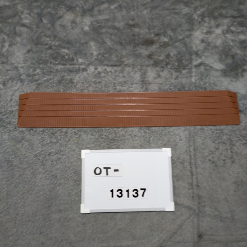 【Aランク 中古 屋内用スロープ】シンエイテクノ ダイヤスロープ DS7