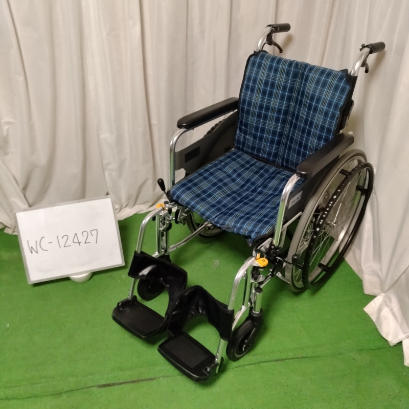 【Bランク 中古 車椅子】ミキ 自走式車椅子 SKT-4 (WC-12427)