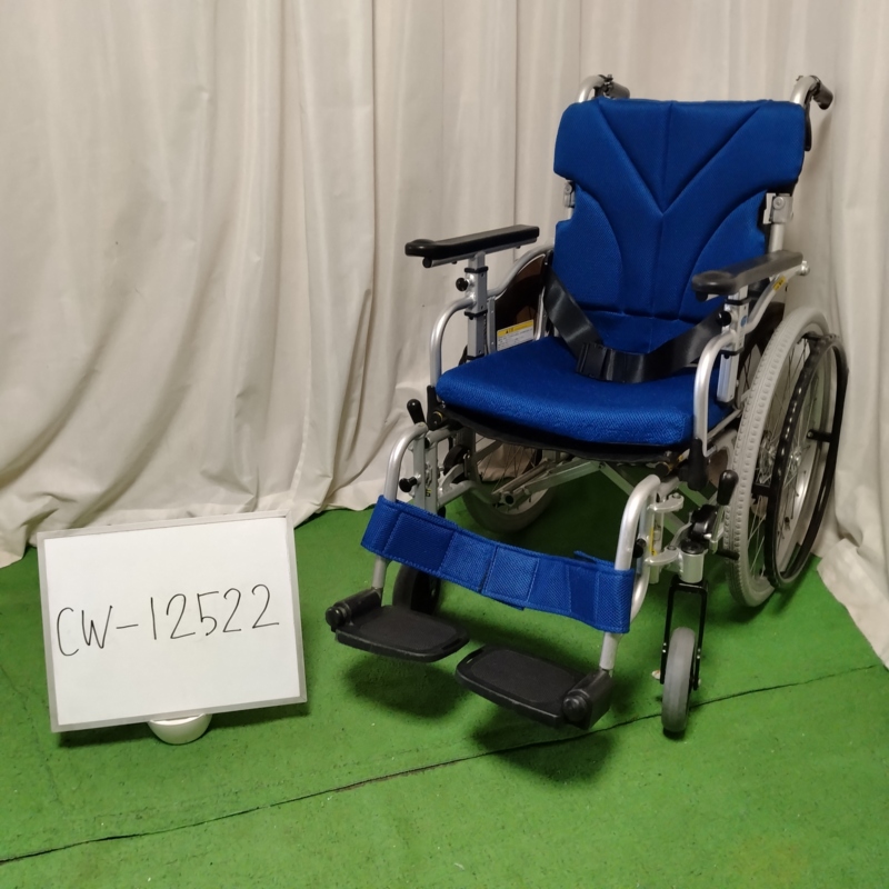 カワムラ　自走用車椅子 チェック柄　KAJ202SB-40 カワムラサイクル 車椅子 KA102・202シリーズ KA202/7-42 紺