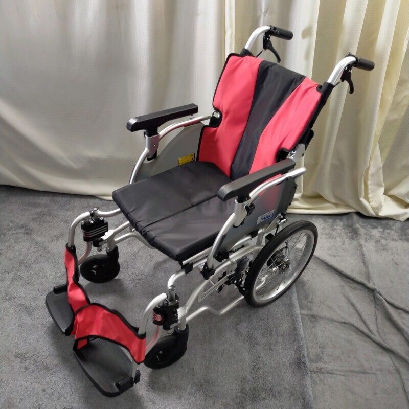 Bランク 中古 車椅子】ミキ 介助式 車椅子 イージーフィット MEF-16