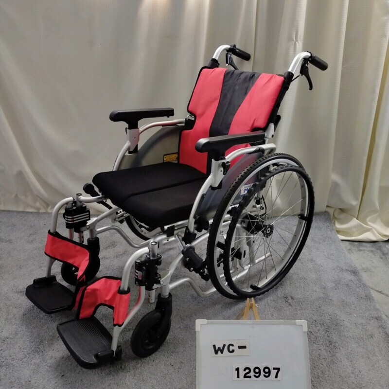Bランク 中古 車椅子】ミキ 自走式車椅子 MEF-22 (WC-12997)