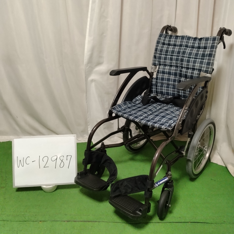 【Bランク 中古 車椅子】カワムラサイクル 介助式車椅子 ウェイビッ