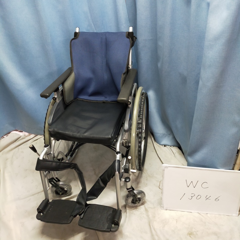 【Bランク 中古 車椅子】日進医療器 自走式車椅子 座王 NA-506W (室