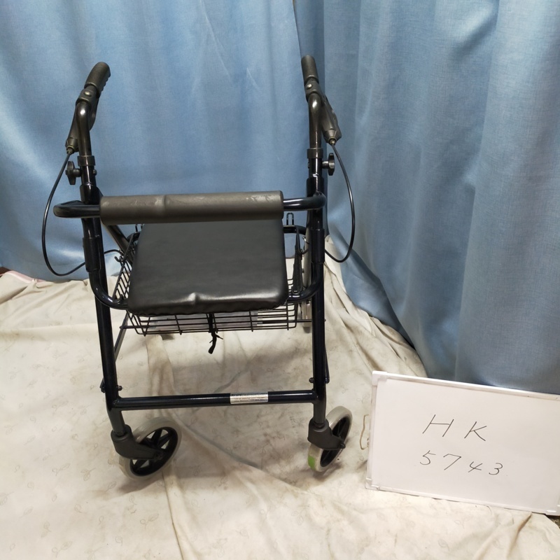 【Bランク 中古 歩行器】ウェルケアバンク あゆむくん WCFW4SAB (HK-
