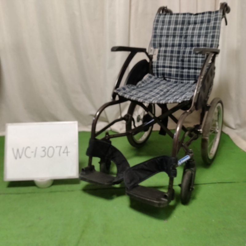 【Bランク 中古 車椅子】カワムラサイクル 介助式車椅子 ウェイビッ