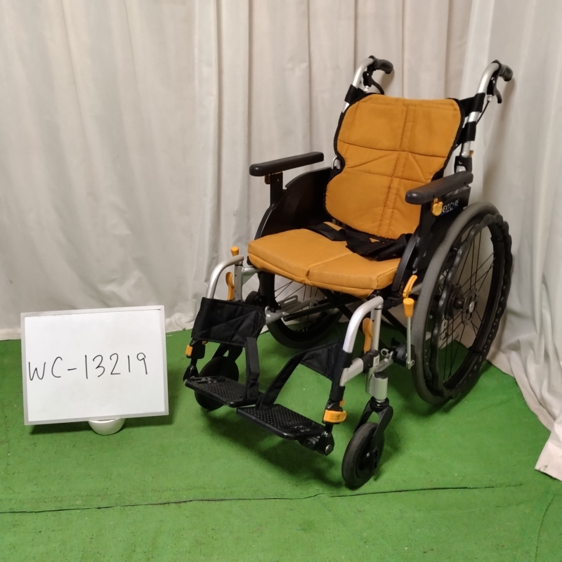 Bランク 中古 車椅子】松永製作所 自走式車椅子 ネクストコア