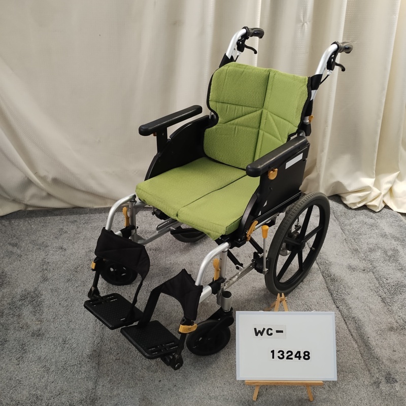 【Bランク 中古 車椅子】松永製作所 介助式車椅子 ネクストコア・ア