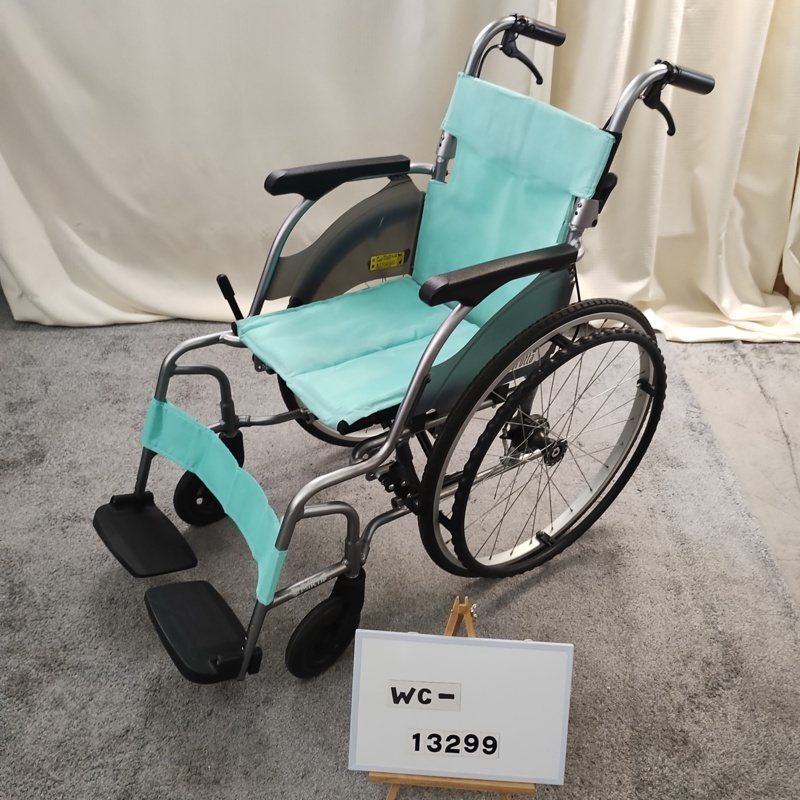 【Bランク 中古 車椅子】ミキ 自走式車椅子 カルッタ CRT-1PU (WC-13